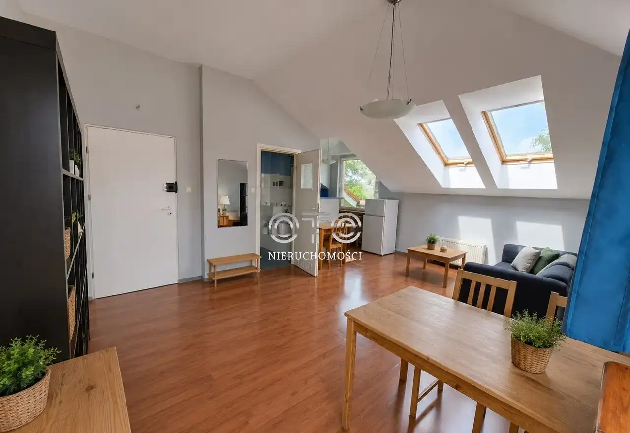 Klecina/Obok terenów zielonych/Balkon/Od zaraz - zdjęcie 3