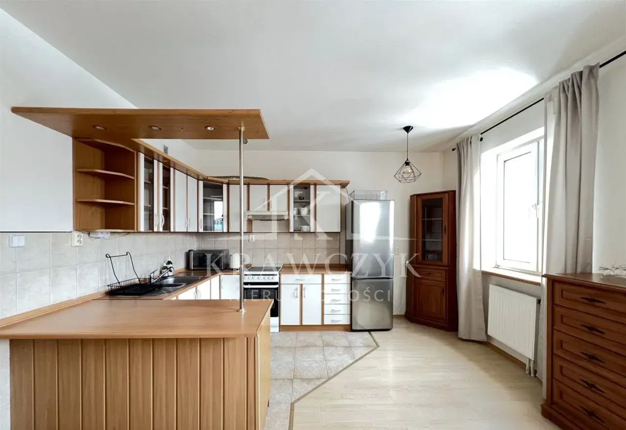 2 pokoje, duży balkon. - zdjęcie 4
