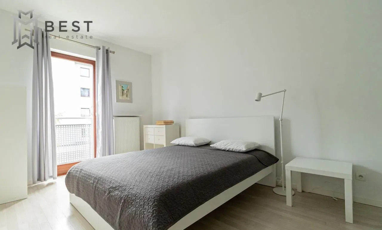 Apartament z miejscem parkingowym i klimatyzacją - zdjęcie 8