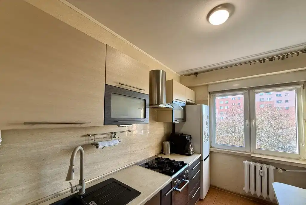 CENTRUM MIASTA - 53 M2 – 3 POKOJE - BALKON - zdjęcie 9