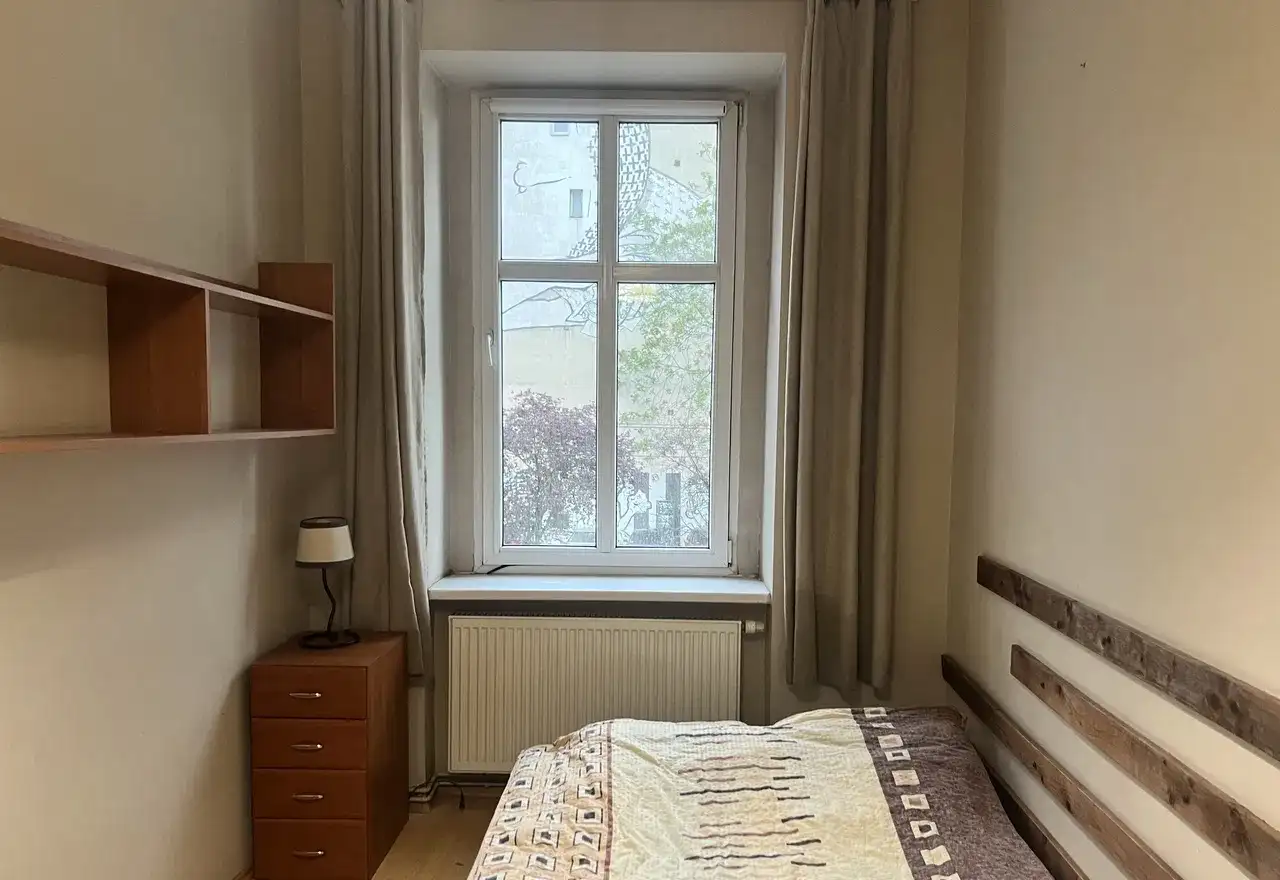 Przestrony pokoj w centrum - zdjęcie 3