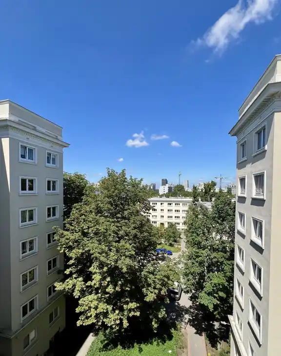 Ciche mieszkanie w samym centrum miasta - zdjęcie 9