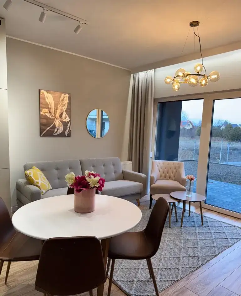Nowe Komorniki 53m2 3pokoje+ogród100m2+2x parking - zdjęcie 2
