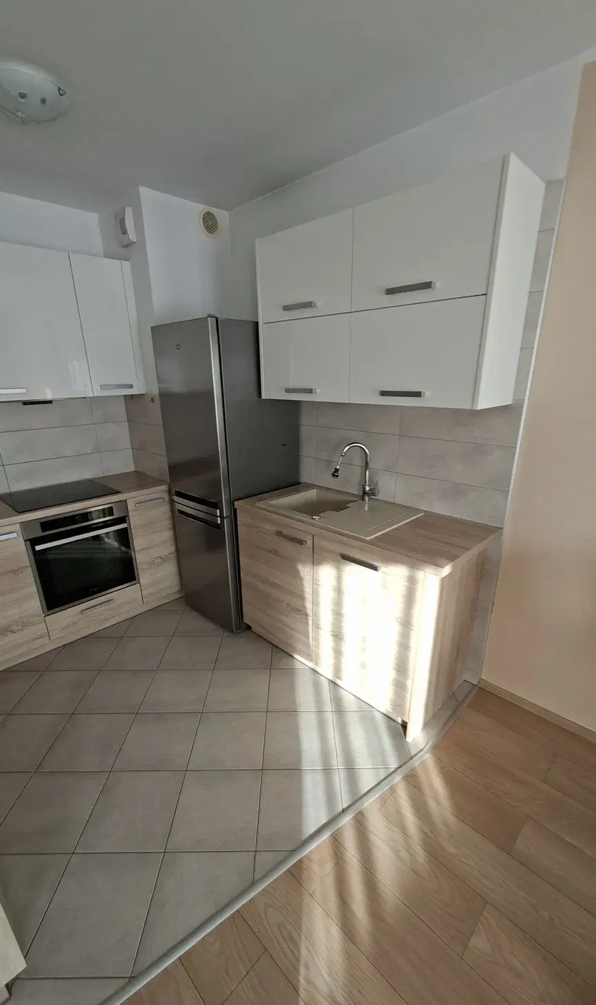 Mieszkanie, 3 pokojowe. 68m2. 2 miejsca postojowe. - zdjęcie 6