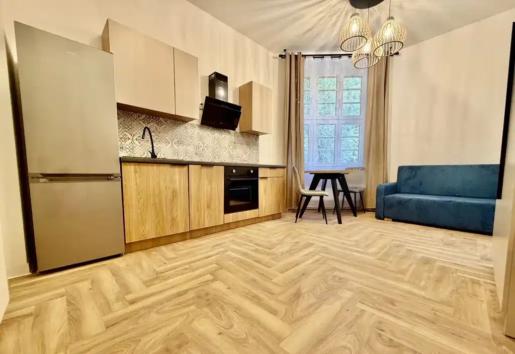 Wyjątkowe 2 pokojowe mieszkanie Bielsko-Biała, ul. Parkowa - zdjęcie 6