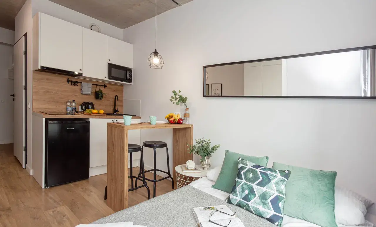 Kawalerka w nowoczesnym apartamentowcu Silver Place - zdjęcie 2