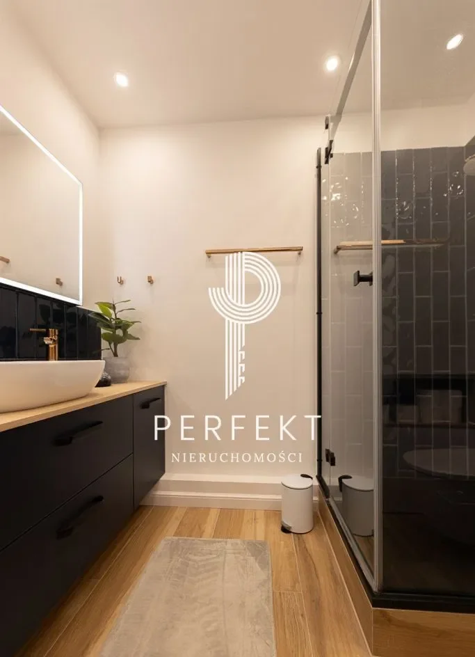 Komfortowe 42 m² z tarasem i garderobą - zdjęcie 8