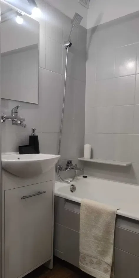 1-osobowy pokój w CENTRUM Torunia, UMK, ŚWIETNA LOKALIZACJA! - zdjęcie 6