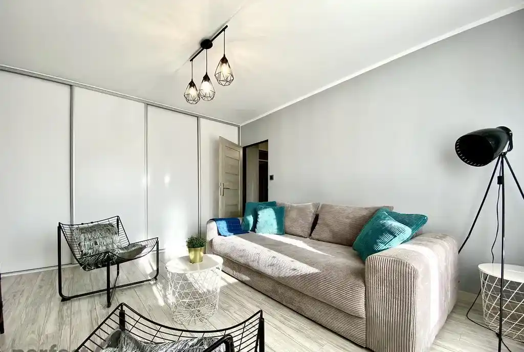 ul. Bajana _ 3 pok _ rozkład _ balkon _ od zaraz