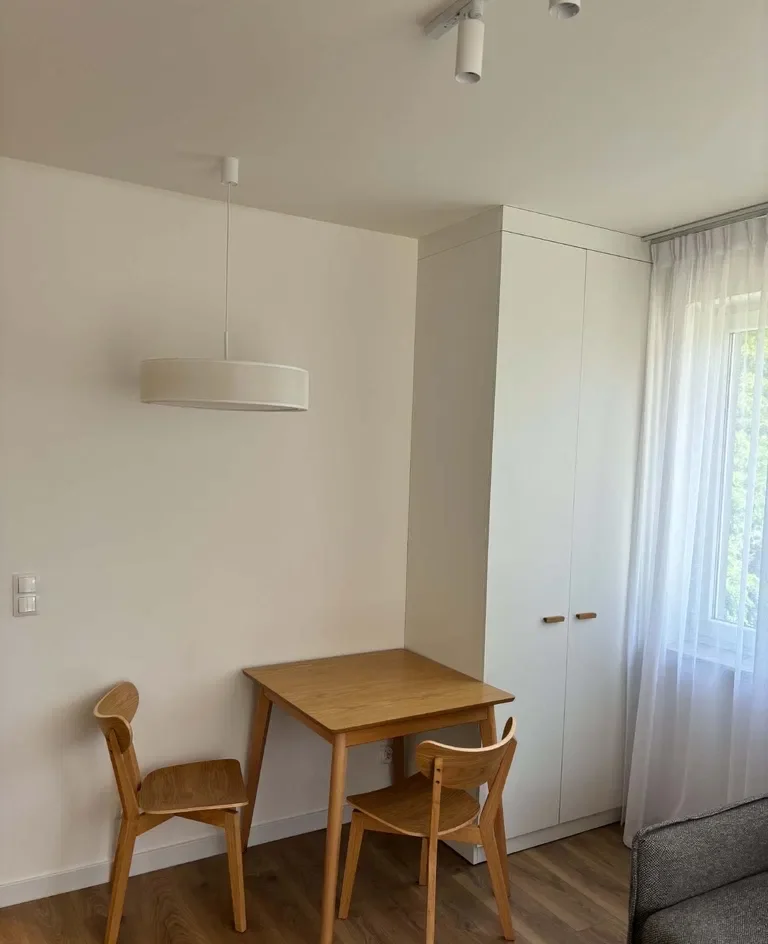 Nowa kawalerka z balkonem i garażem w Krakowie - zdjęcie 6