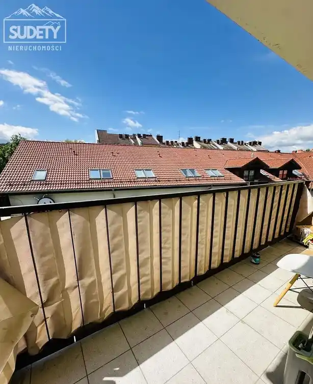 Kawalerka z odrębnym salonem-balkon-blok-ul. Głowa - zdjęcie 6