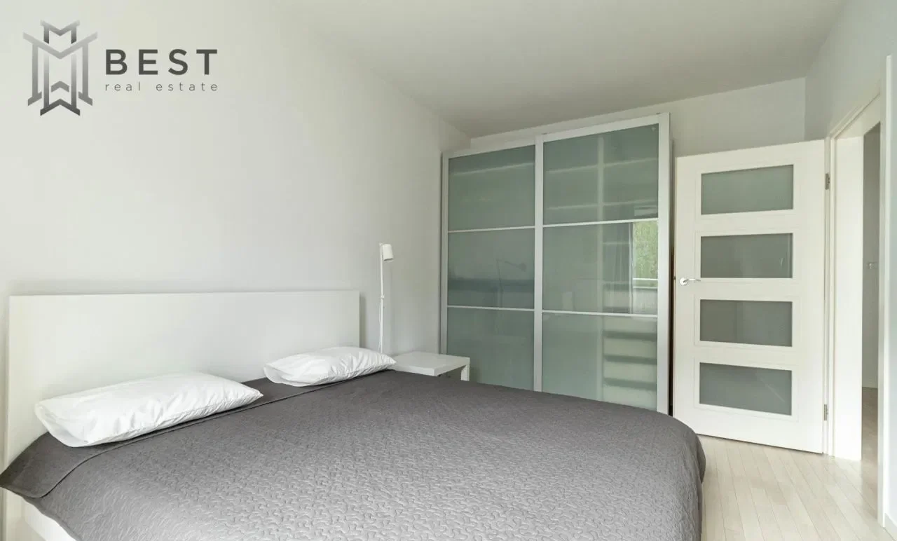 Apartament z miejscem parkingowym i klimatyzacją - zdjęcie 9