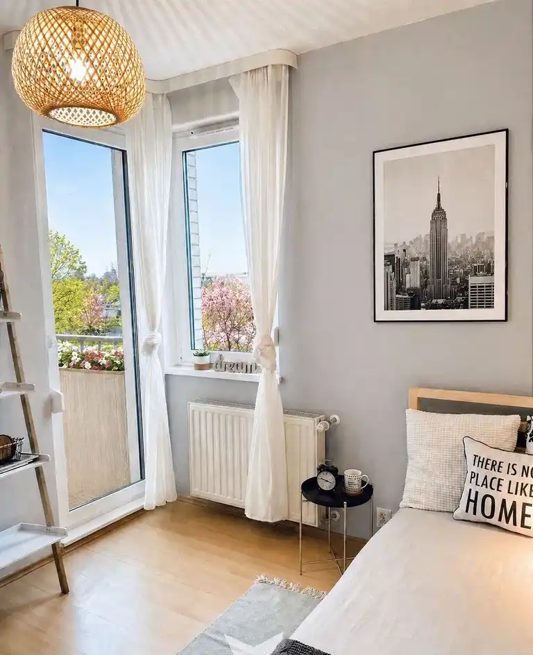 Pokój z własnym wyjściem na balkon I Vibe New York I blisko Posnanii - zdjęcie 4