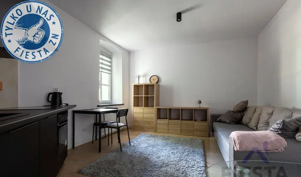 Katowice ul. Krzywa - kawalerka na wynajem