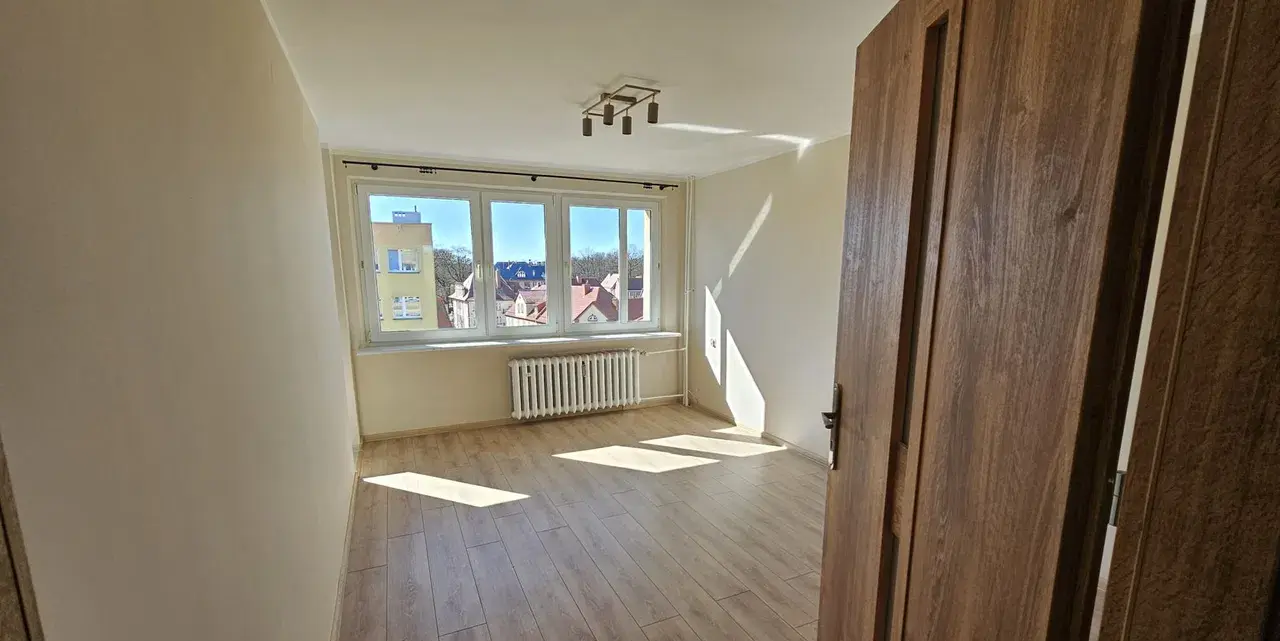 Dwupokojowe mieszkanie z balkonem i piwnicą - zdjęcie 5