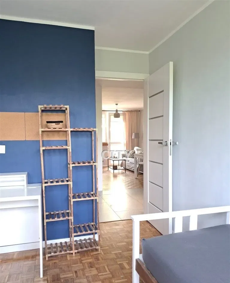 3 pokoje, osobna kuchnia, duży balkon - zdjęcie 8