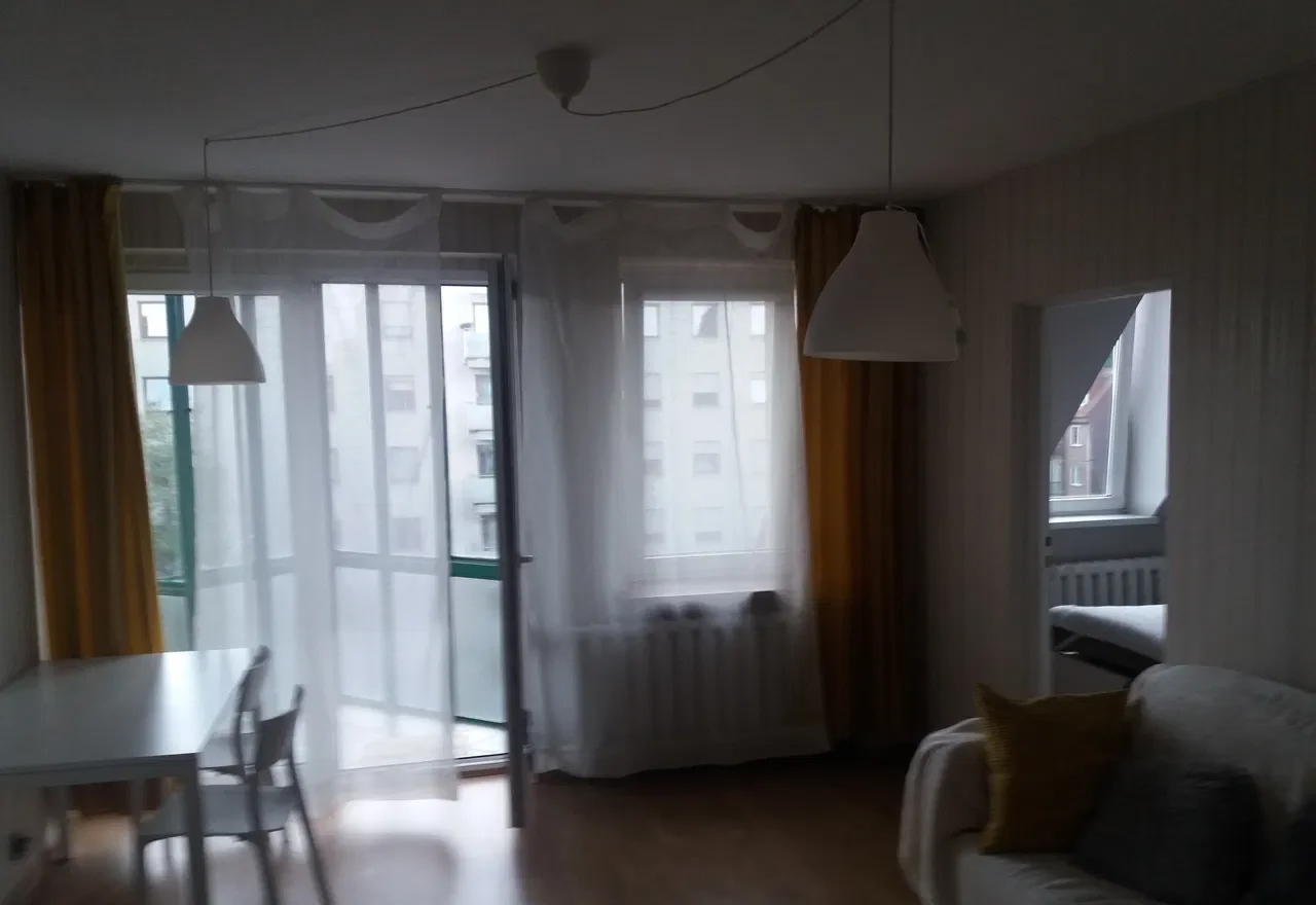 Mieszkanie 2 pokojowe 35 m2, balkon, centrum Wrocławia ul. Na Szańcach - zdjęcie 2