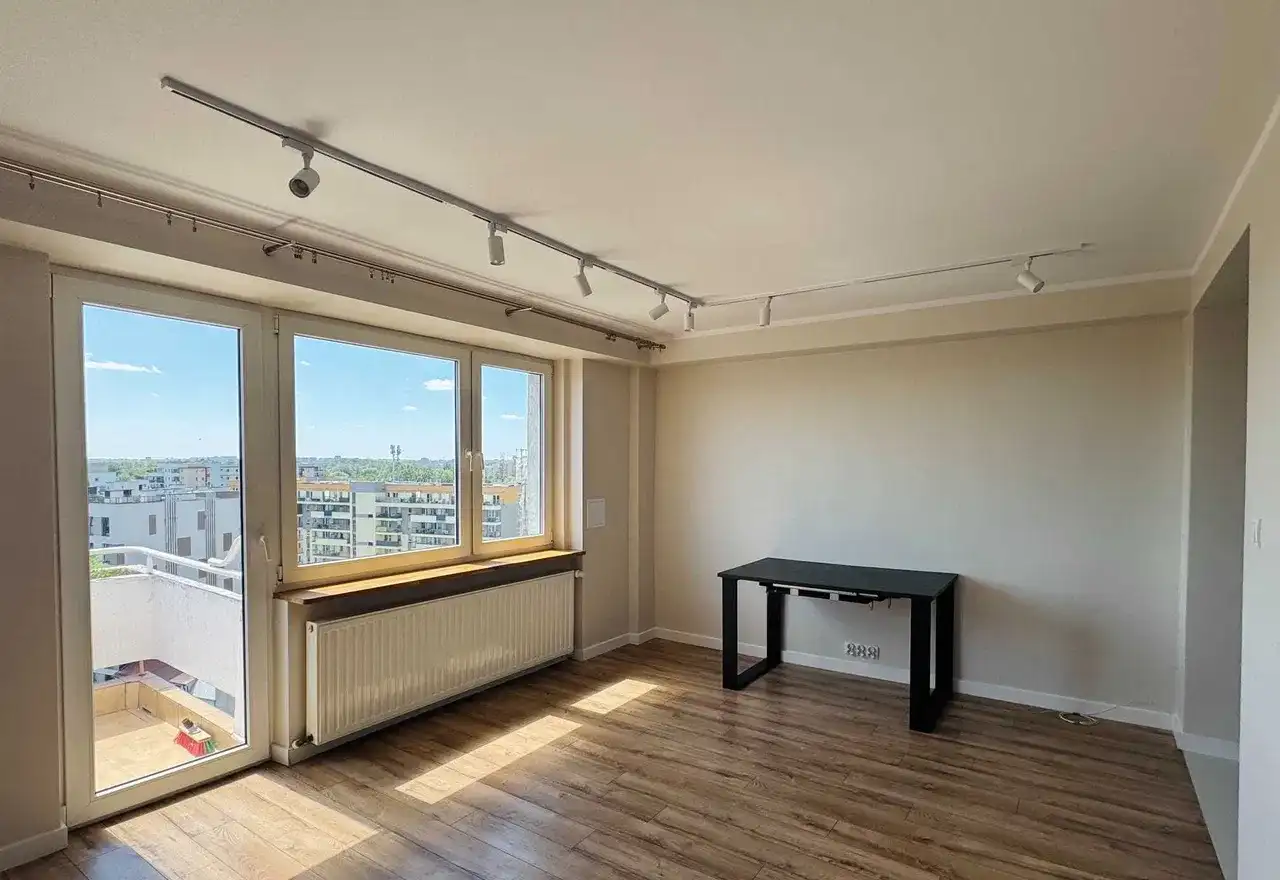 3 pokoje Gocław Balkon Oddzielna kuchnia Od zaraz