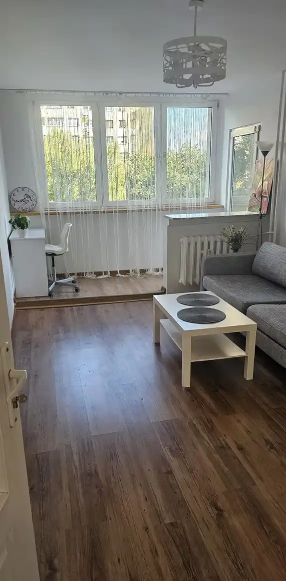 Mieszkanie z duszą zespołu Dżem. 4 pokoje z balkonem z osobna kuchnią. - zdjęcie 8