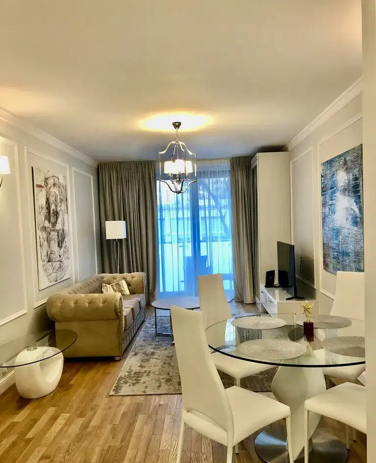Apartament dwupokojowy.Wysoki standard. Bez prowizji/ Serce Mokotowa