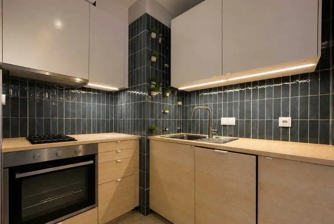Kawalerka|Apartamentowiec|Centrum PraskiegoKoneser - zdjęcie 2
