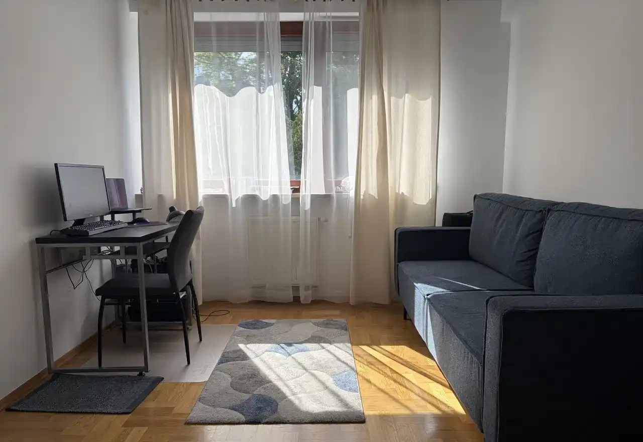 Apartament 3 pokoje/miejsce postojowe