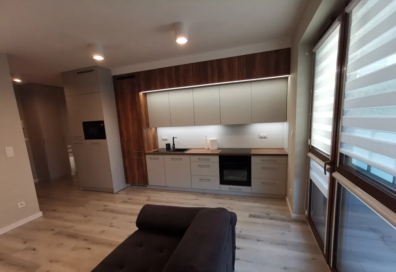 Apartament 63m2 z klimatyzacją i garażem - zdjęcie 2