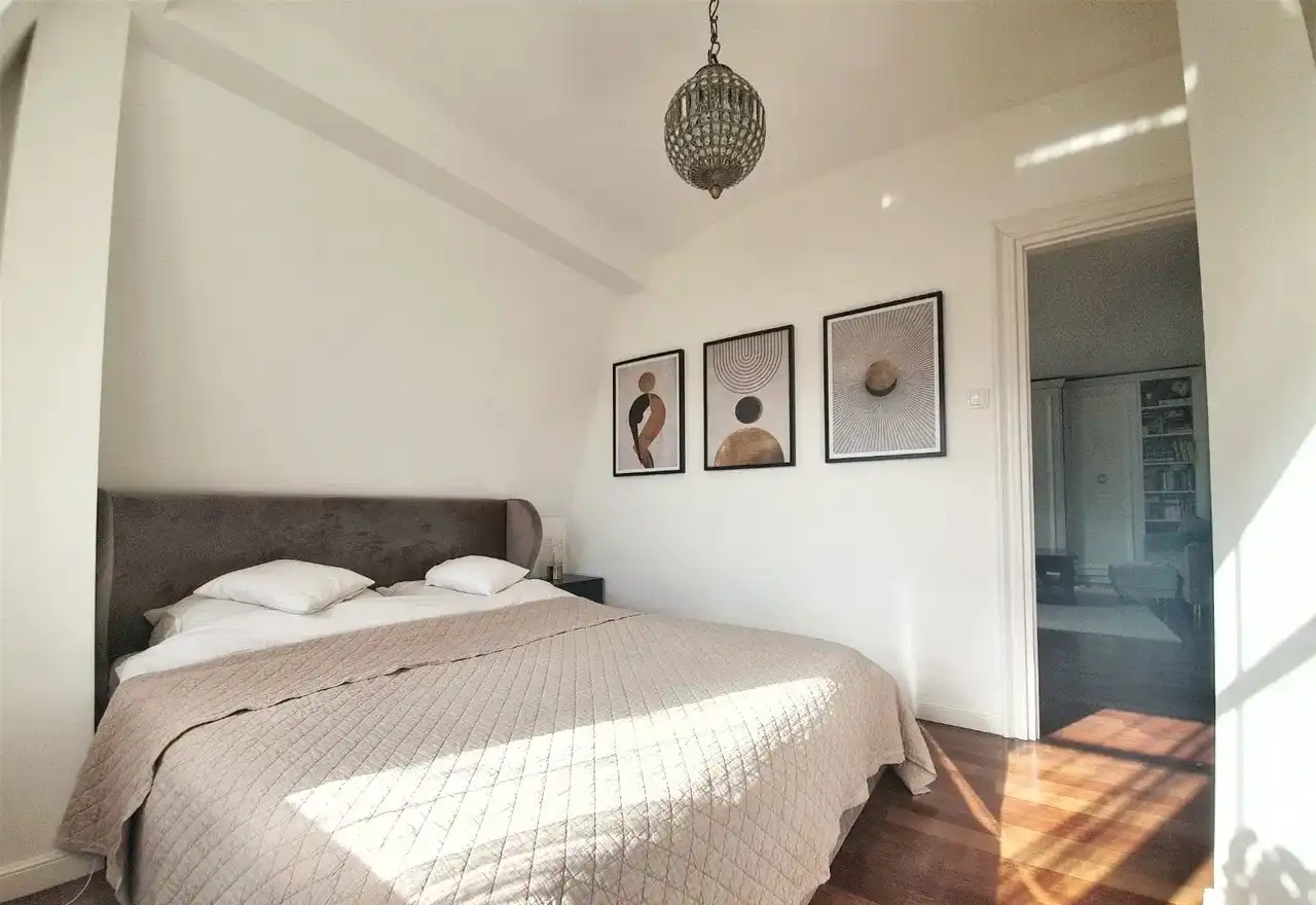 Piękny apartament z halą w cudownej lokalizacji do życia - zdjęcie 4