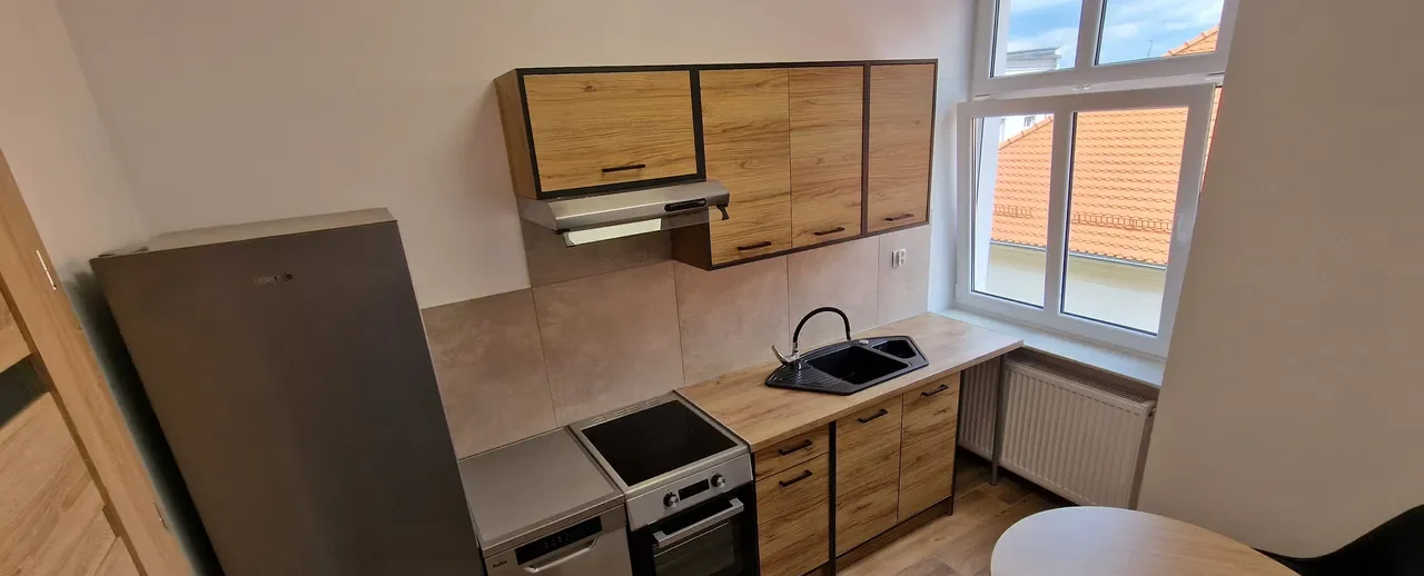 Mieszkanie, kawalerka (25m2) Ząbkowice Śląskie, Rynek