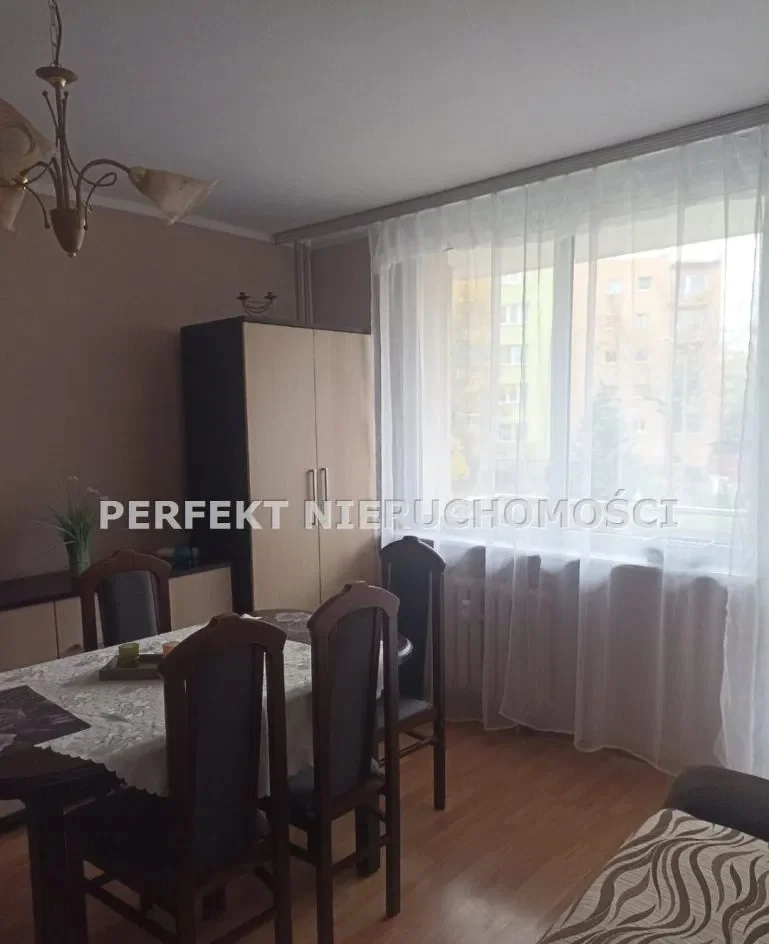 Kawalerka , Muzyków , 30m2 , 1sze pietro , balkon - zdjęcie 5