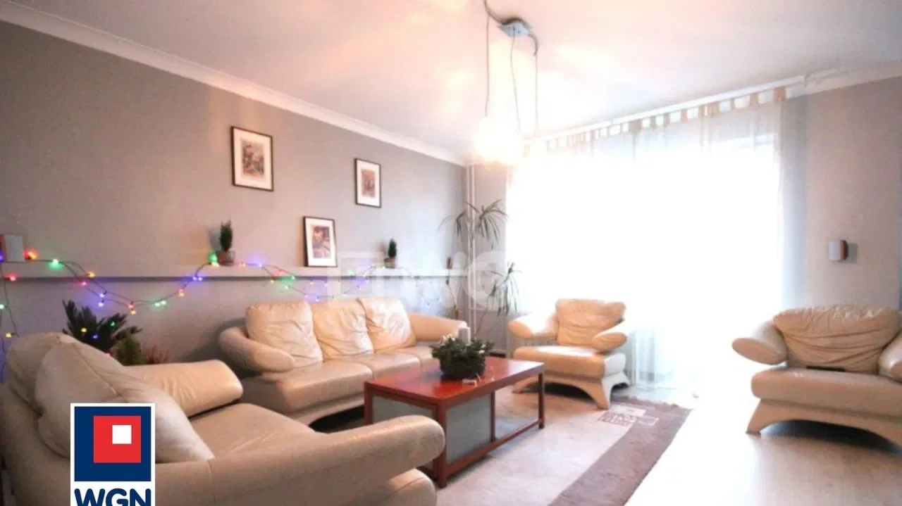 Arkonskie 4/5 pokoi balkon bdb stan - zdjęcie 2