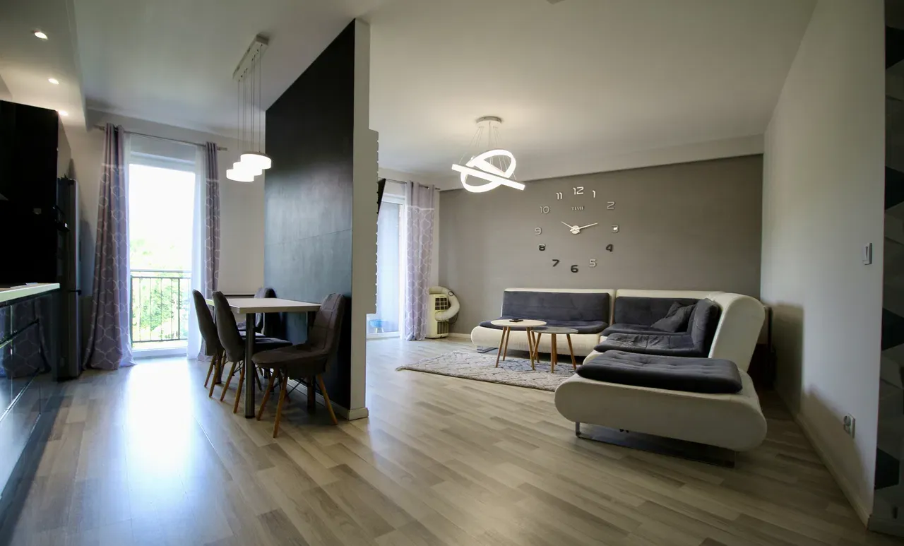 3 pokoje, od zaraz, Pets Friendly, 75 m², Balkon, Garaż - zdjęcie 2
