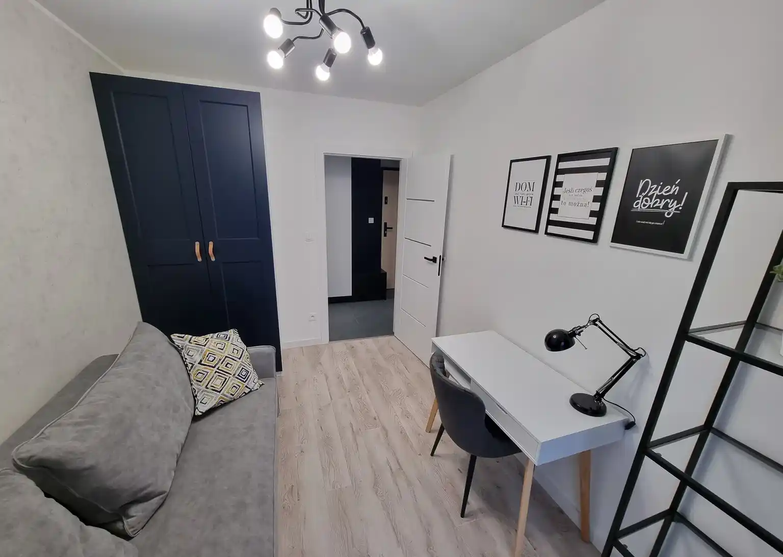 os.Karolinki z parkingiem, 3 pokoje (56m2 + balkon) - zdjęcie 5