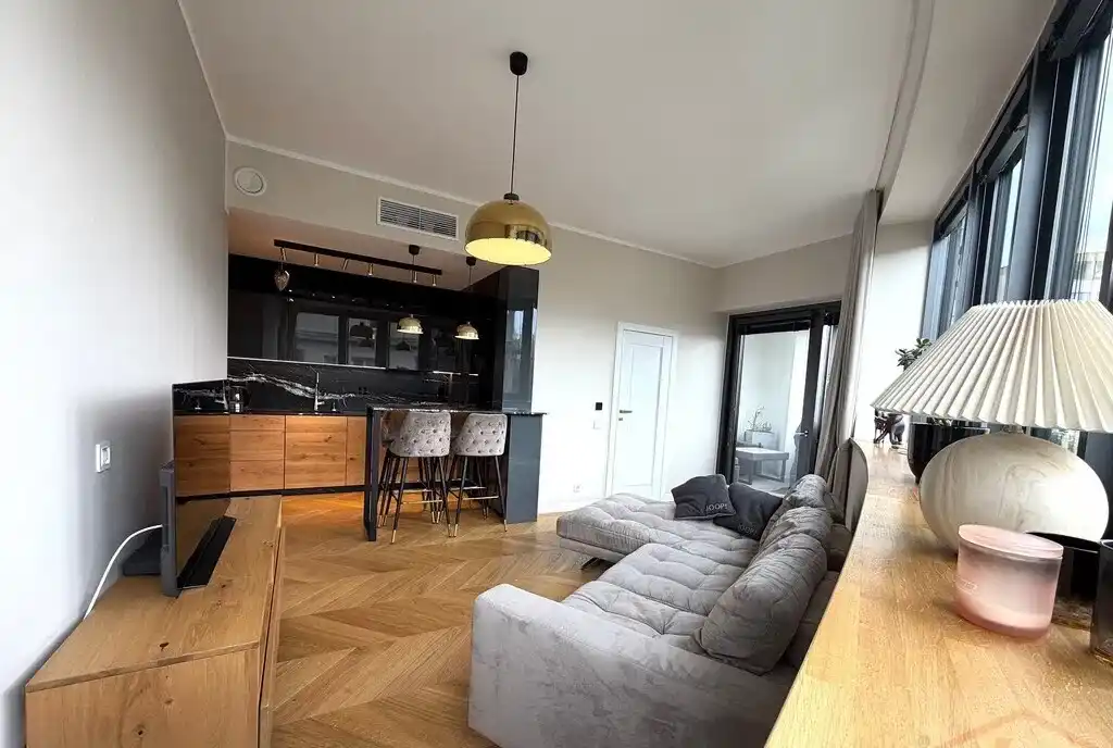 Luksusowy apartament z balkonem i miejscem parkingowym w Szczecinie - zdjęcie 5