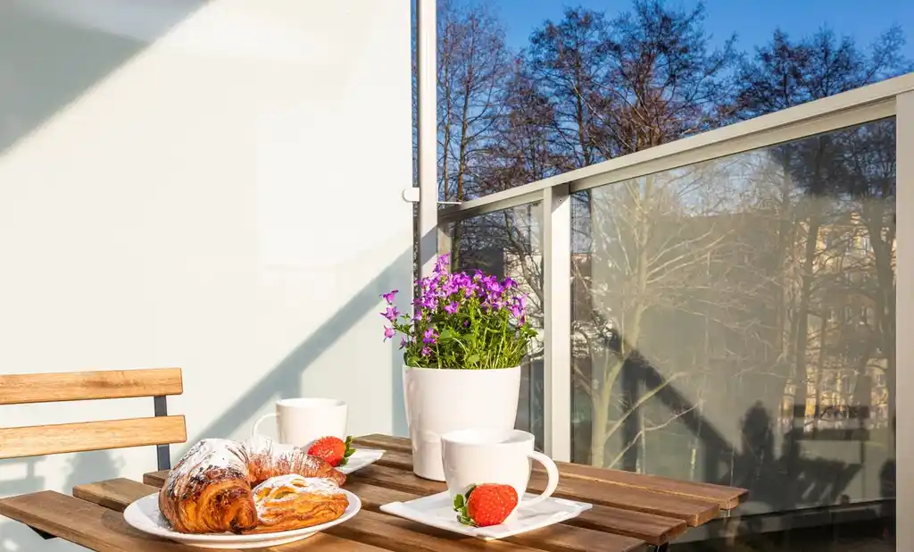 Apartament z sauną, siłownią i kortem tenisowym - zdjęcie 5