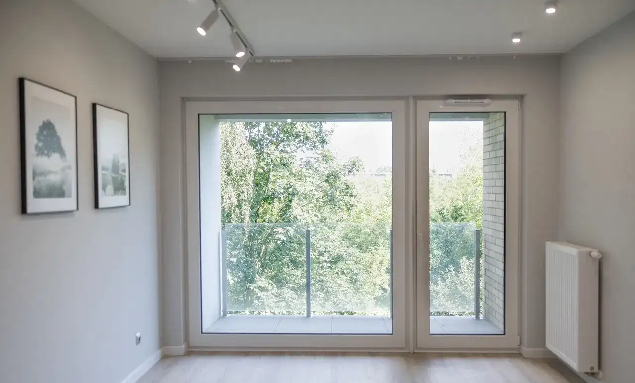 Nowy Apartament przy Parku Lotników + miejsce postojowe - zdjęcie 3