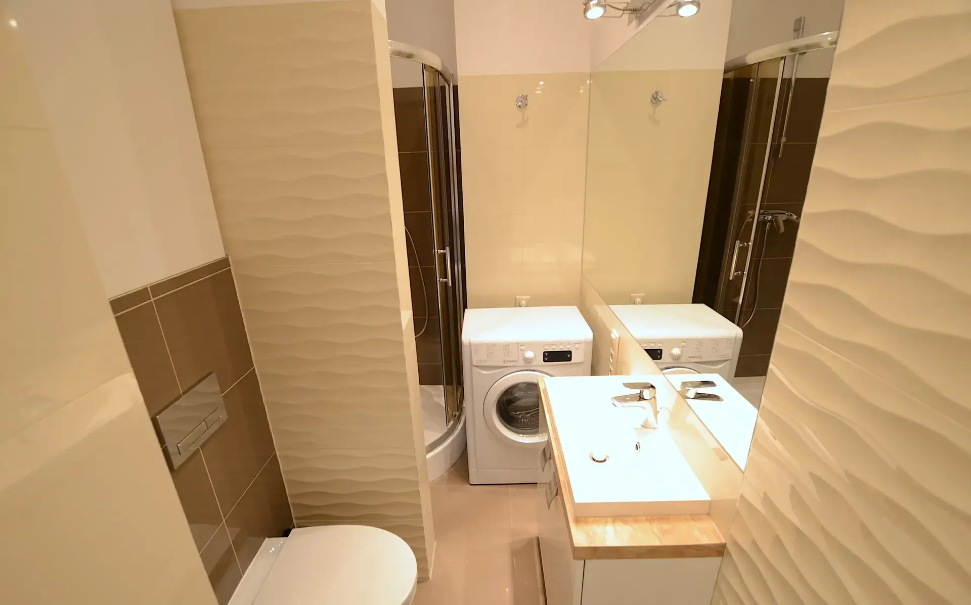 Nowoczesne studio 14m2 w centrum Warszawy, ul. Chmielna - zdjęcie 9