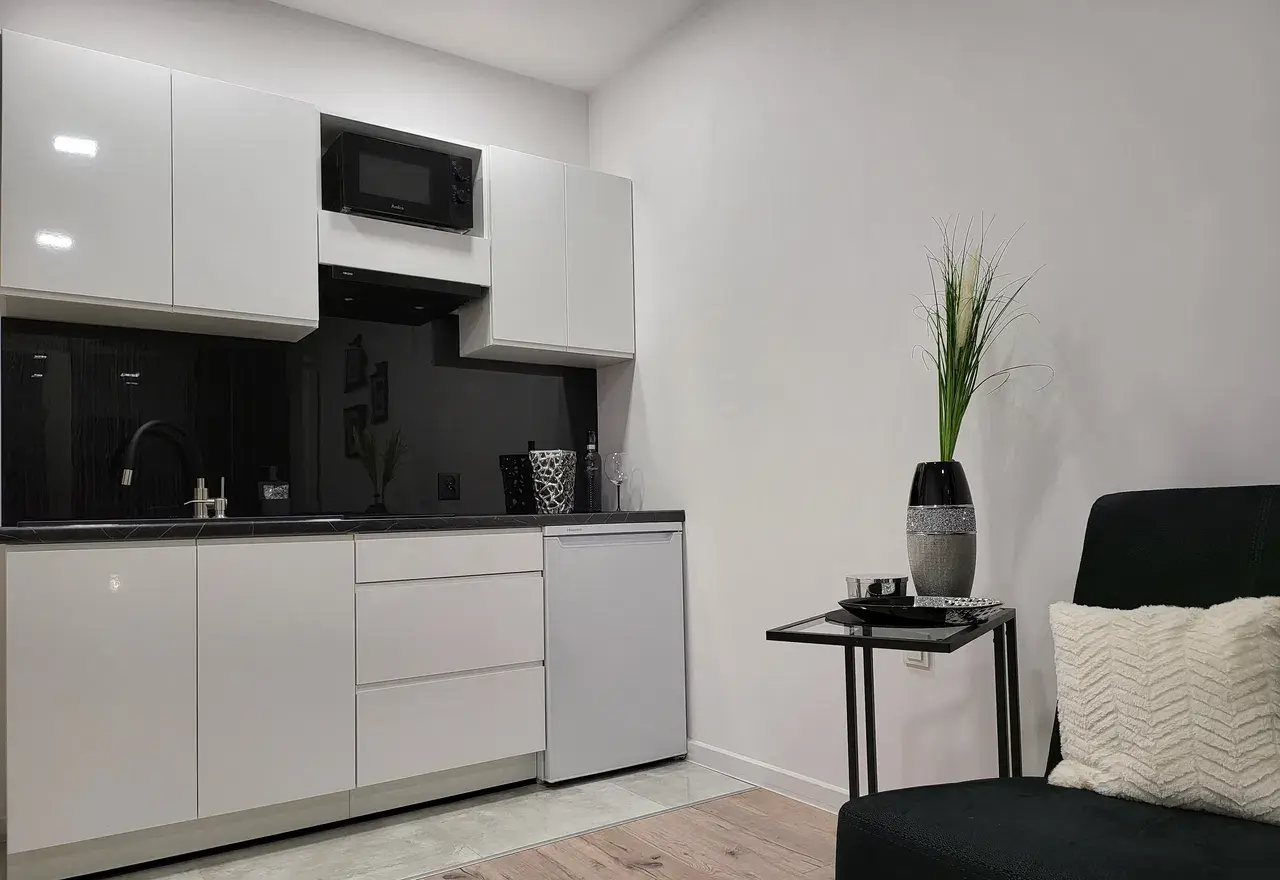 LUKSUSOWY Apartament! Najlepsza LOKALIZACJA w Łodzi!! Balkon,ochrona. - zdjęcie 4