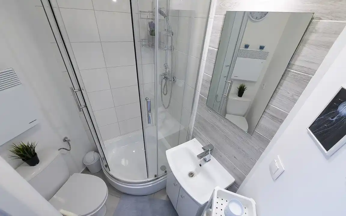 Studio przy stacji metro Trocka - zdjęcie 6