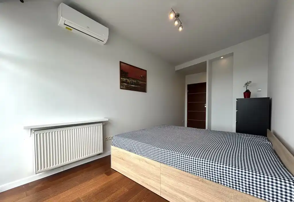 Na wynajem 3 pok. 70m2 Wiślane Tarasy, widok na Centrum i rzekę - zdjęcie 4