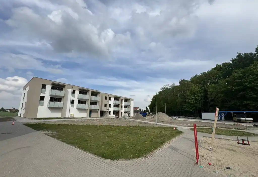 Mieszkanie przy lesie w Robakowie ul. Leśna 1b - zdjęcie 3