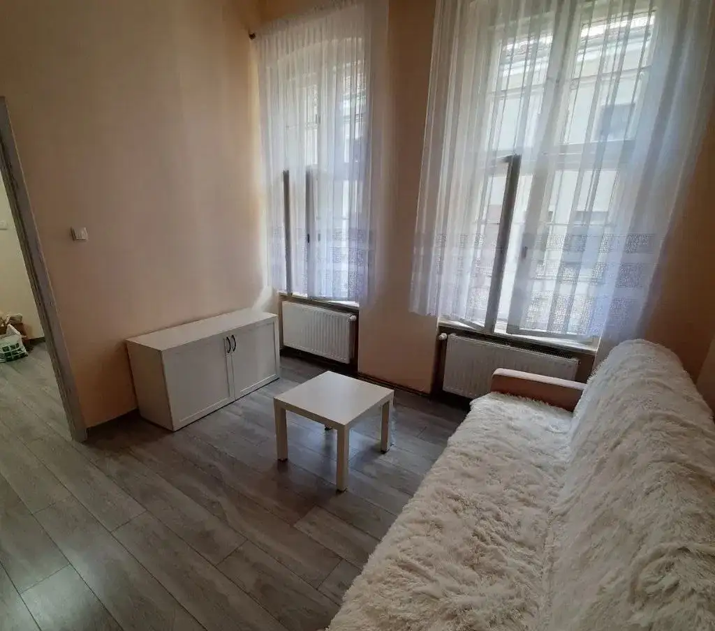 2-pokojowe , Kopernika , pierwsze piętro