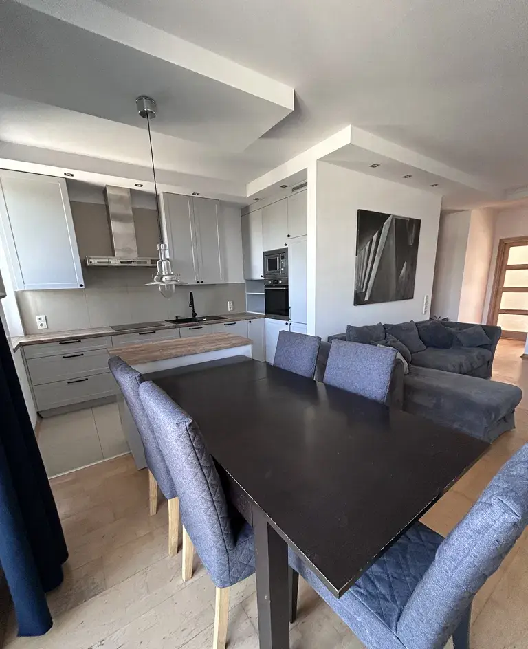 Przestronne mieszkanie 80 m² w zielonej części Warszawy (Stara Miłosna, Wesoła) - zdjęcie 10