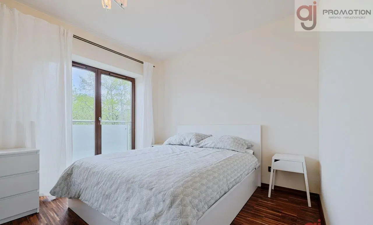 3-pok. apartament, 90 m2, Tuwima 15 - zdjęcie 10
