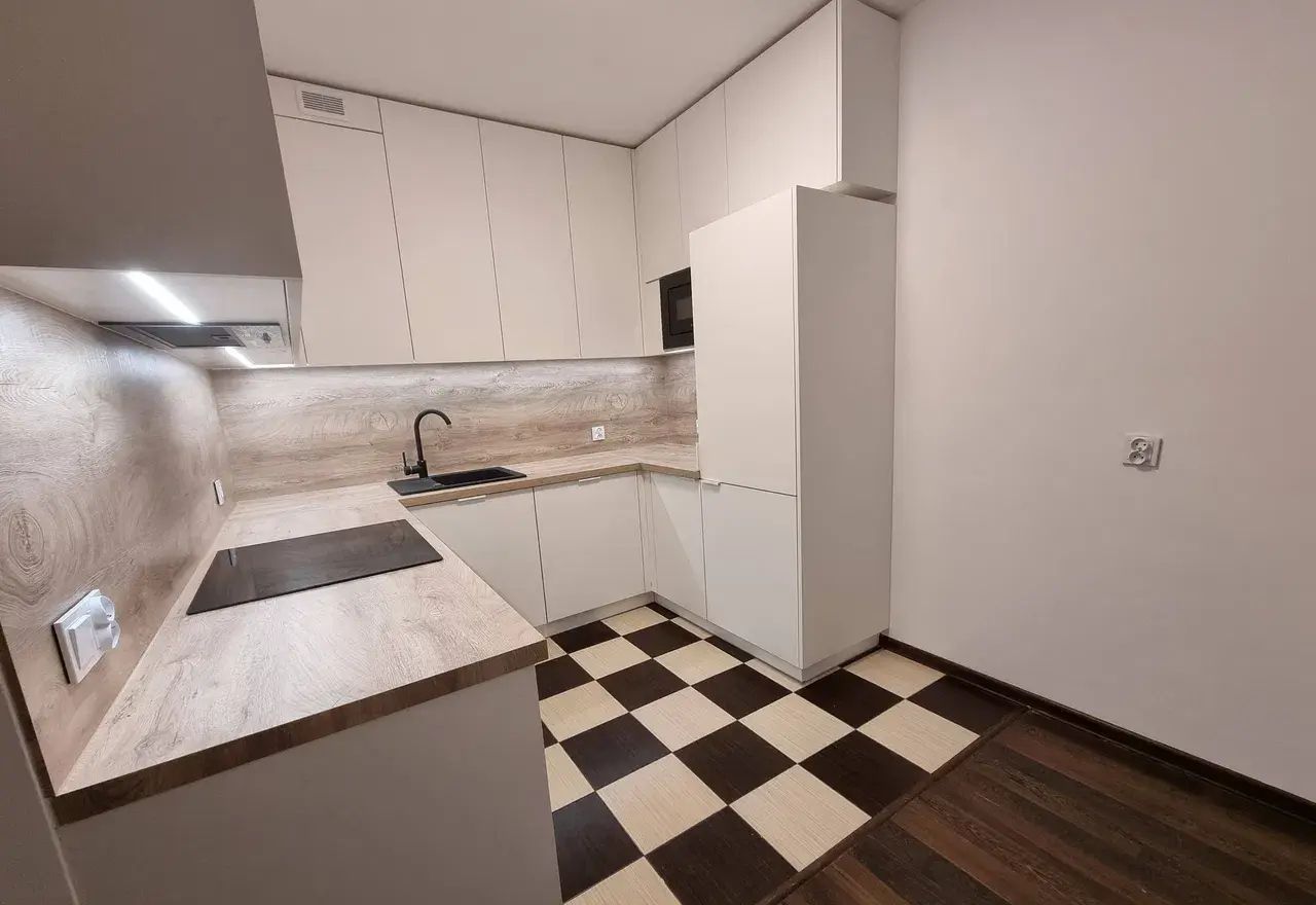 3 pokoje, 60m2, w pełni wyposażone, balkon, nowa kuchnia, MOSIĘŻNA - zdjęcie 2