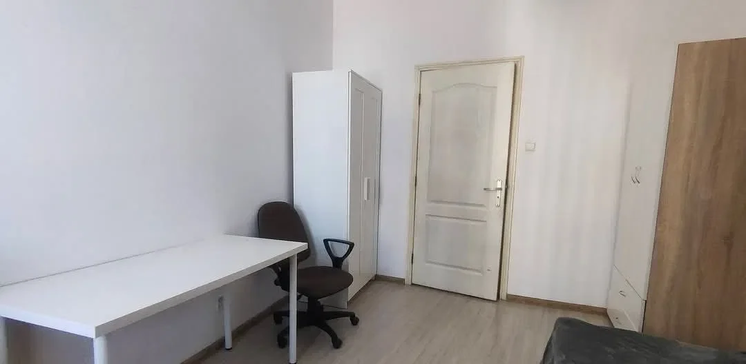 Wynajmę pokój Galeria krakowska bez kaucji dla Ukrainy - zdjęcie 2