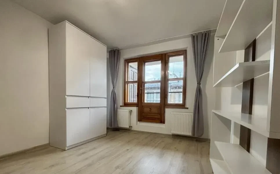 3 pokoje | Parking | Stare Miasto - zdjęcie 8