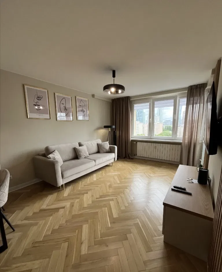 2-pokojowe mieszkanie z widokiem na PKiN