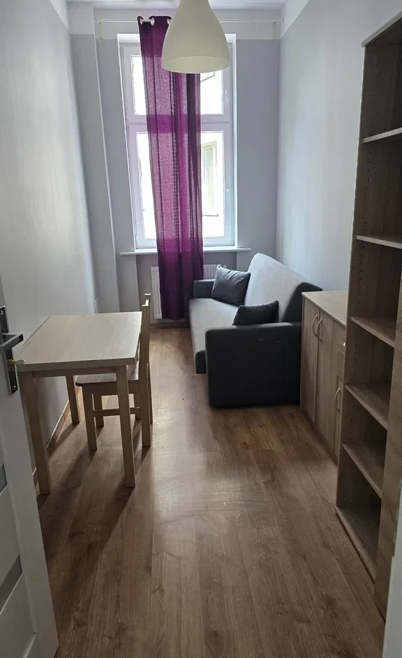 Centrum 5 pokojowe piękna kamienica Cyryla - zdjęcie 4