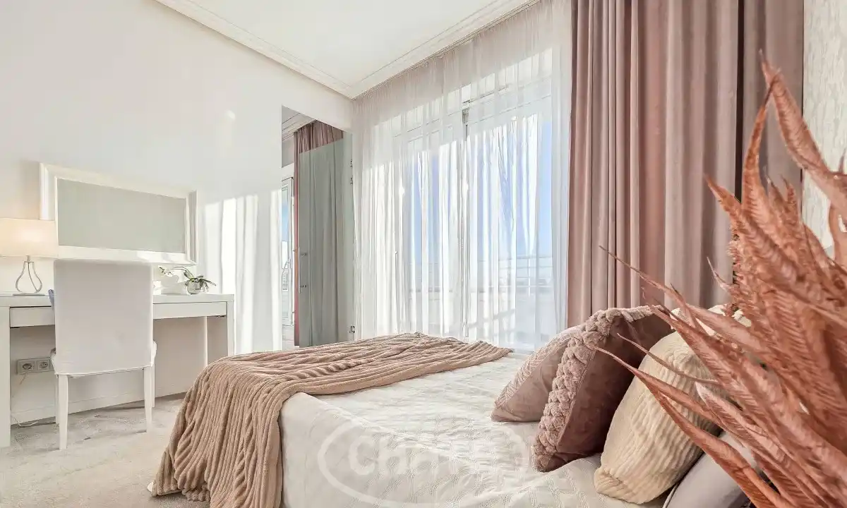 Klimatyzowany apartament z tarasem - Ovo Wrocław - zdjęcie 2